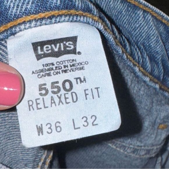 Men's Levi's 550 Relaxed Fit Blue Jeans 36x32 - Picture 11 of 11
